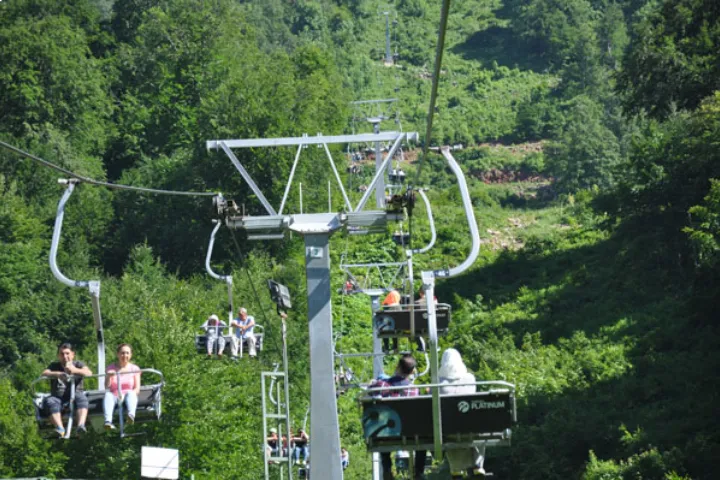 AMBAR TOURS, agence de voyage en Tunisie : voyages organisés, vols & billetterie, hôtels, Omra, visa et voyages à la carte. Devis rapide et assistance 7j/7.